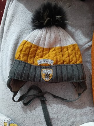 Gorro de lana Blueways con pompón