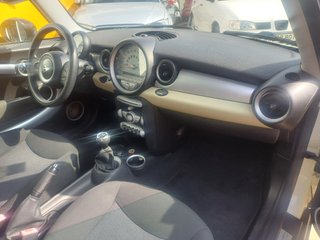 MINI Mini 2008 techo panoramico 100km