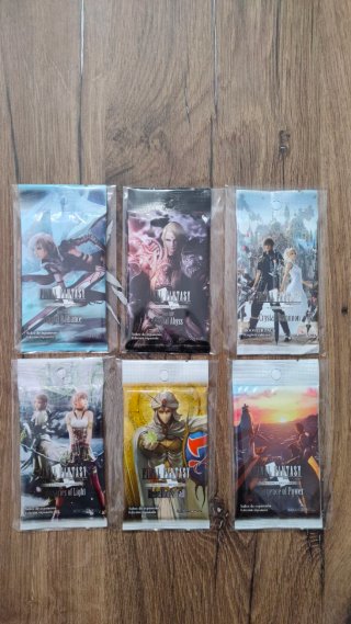 Colección completa de sobres Final Fantasy TCG
