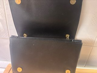Borsa Moschino Nera Logo Oro