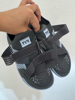 Zapatillas Barefoot TYR para Deadlift