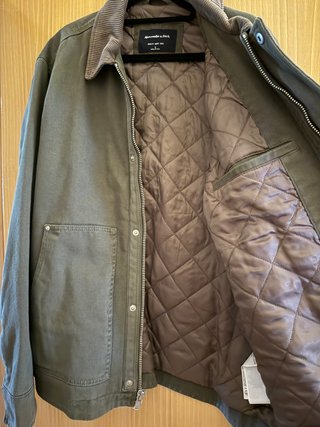 Chaqueta Abercrombie & Fitch verde militar