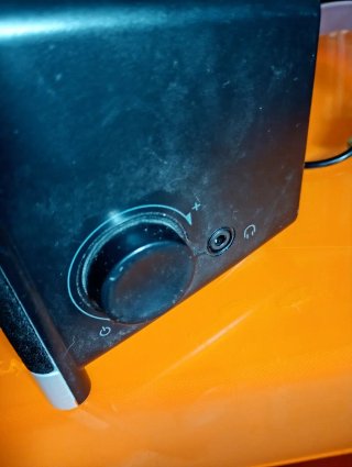 Altavoces JBL Negros