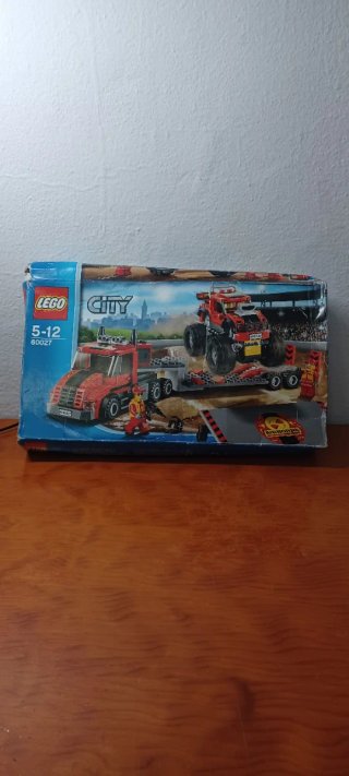LEGO City 60027 Camión de Carreras