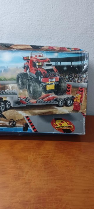 LEGO City 60027 Camión de Carreras