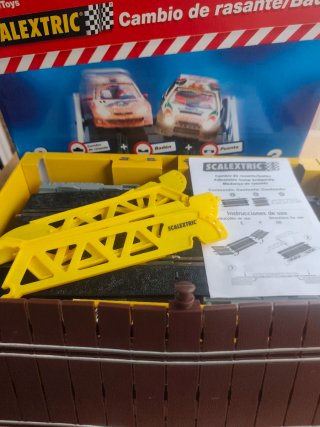 Scalextric Cambio de Rasante/Badén/Puente