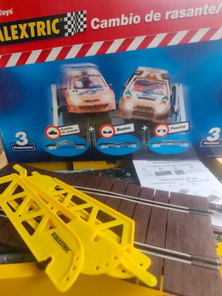 Scalextric Cambio de Rasante/Badén/Puente