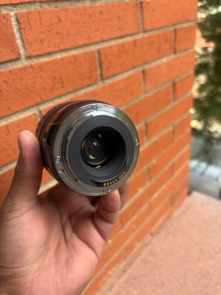 Objetivo Canon EF 28-105mm USM
