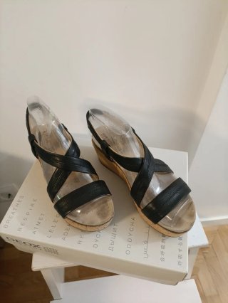 Sandalias Geox Negras Plataforma
