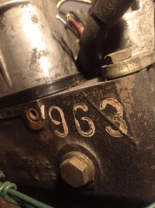 Motor Mercedes MB 100