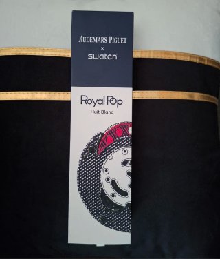 Audemars Piguet x Swatch Royal Pop Huit Blanc