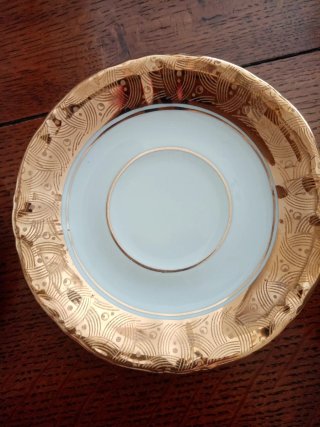 Coppia tazzine  vintage con decoro in oro zecchino