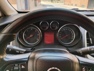 Opel Astra 2012