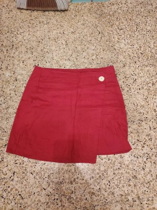Falda Mango Suit roja