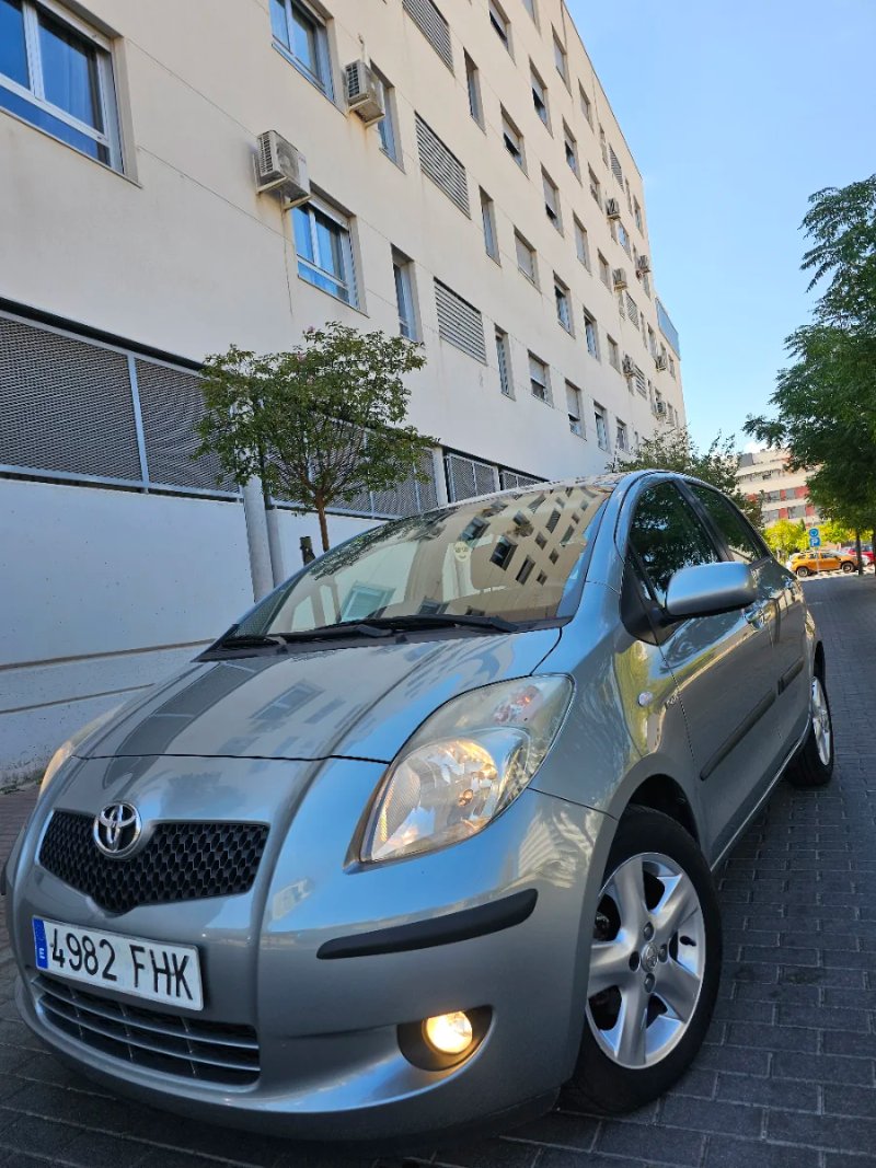 Toyota Yaris 1.4 D-4D Sol MM 5p 2006
