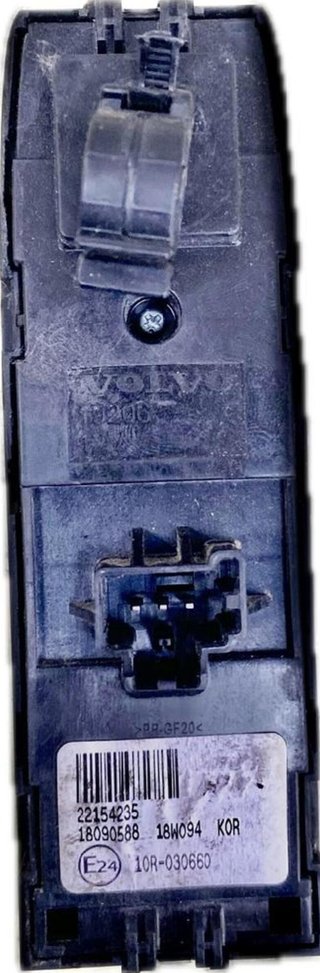 Boton elevalunas 22154235 volvo fh4