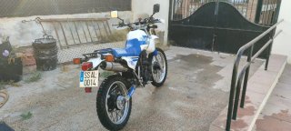 Yamaha XT 350 Enduro Azul y Blanca