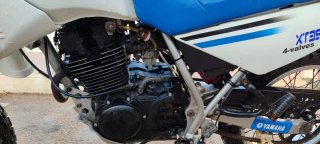 Yamaha XT 350 Enduro Azul y Blanca