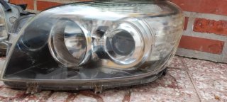 Faros  delanteros Toyota RAV4 2008