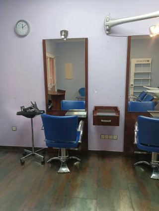 Mobiliario Peluquería: Sillones y Lavacabezas