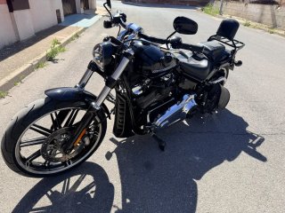 Harley-Davidson Negra Cruiser