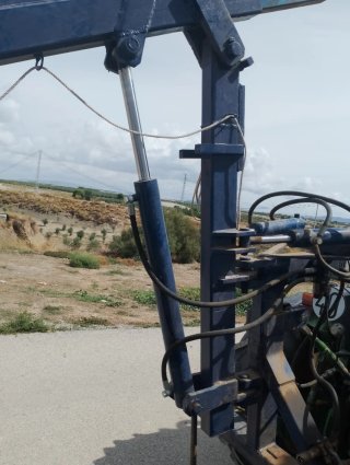Pluma Hidráulica Tractor