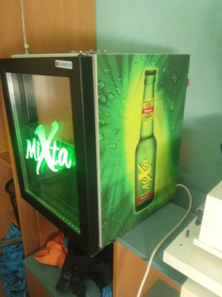 Mini nevera retro