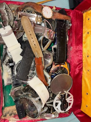 Confezione di orologi