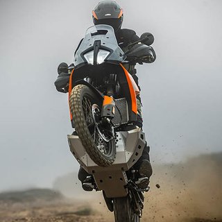 KTM 790 Adventure 2026 Blanca NUEVA + Tech Pack