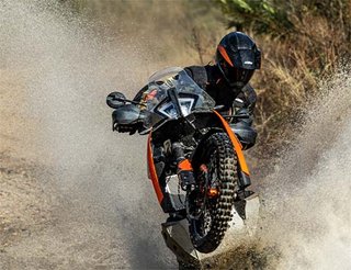 KTM 790 Adventure 2026 Blanca NUEVA + Tech Pack