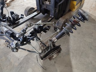 EJE DELANTERO / CUNA MOTOR X3 (F25)(2010->)