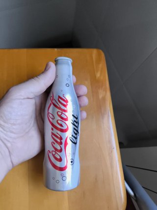 Botella Coca Cola Light Aluminio Edición Limitada