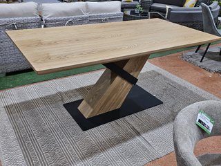 Mesa Comedor Estilo Industrial Madera y Metal