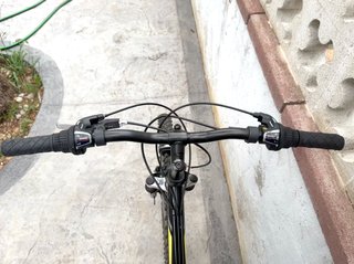 Bicicleta de Montaña Aschiano Negra y Amarilla
