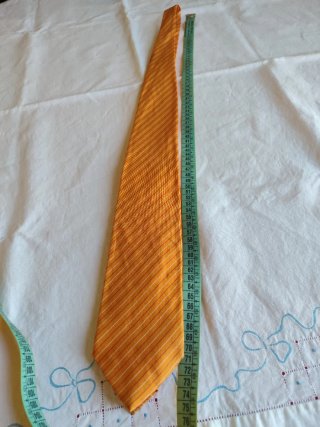 Cravatta seta righe arancio dorato