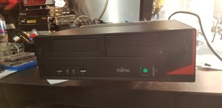PC Fujitsu E420 con Windows 11