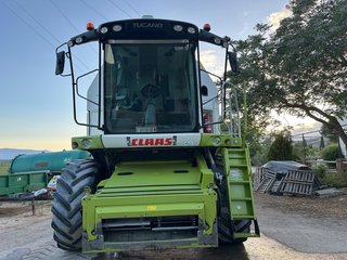 Cosechadora Claas Tucano 340