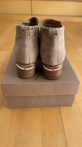 Botines beige/grises de ante