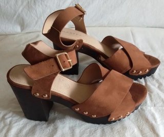 Sandalias Mary Paz Talla 37 Marrones