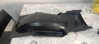 Quilla y guardabarros Yamaha FZS 1998 Rojo