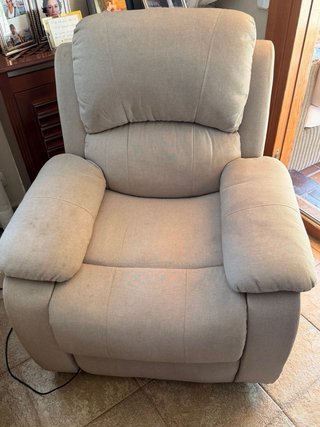 Sillón reclinable articulado beige