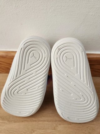 Sandalias Puma Kitten T22