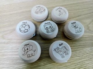 Yoyós de madera personalizados
