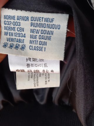 Giacca Moncler tg4 nera con cappuccio in pelliccia