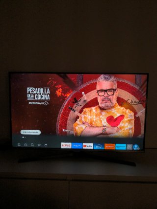 Samsung 40” Full HD + Fire TV Stick HD