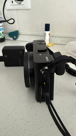 Sony ILCE-6000Y E-mount (A6000)