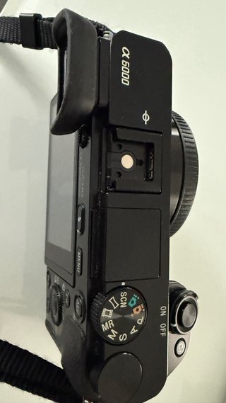 Sony ILCE-6000Y E-mount (A6000)