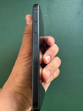 iPhone 15 Pro Apple