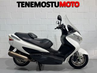 SUZUKI BURGMAN 200 "2010"
