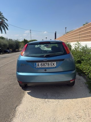 Ford Focus 2000